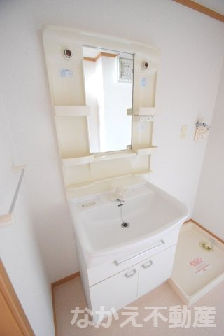 【洗面所】 | 忙しい朝には欠かせない洗面所です