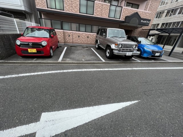 ウェルスヒルの駐車場|ウェルスヒル