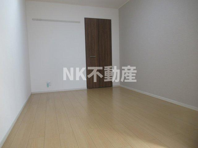 【洋室】 | カシータ・ソル（徳庵賃貸） | 落ち着いた色調の洋室です