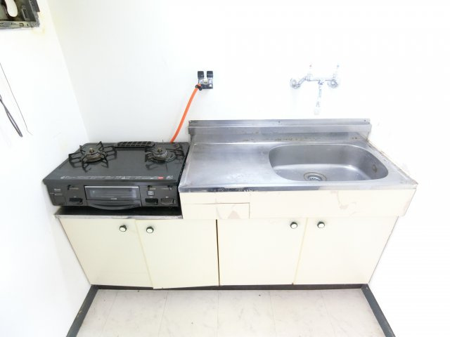 RIZEONE富田林レジデンスⅠのキッチン