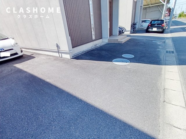 CASITA芳川　　 刈谷市近郊の賃貸はクラスホーム刈谷店の駐車場