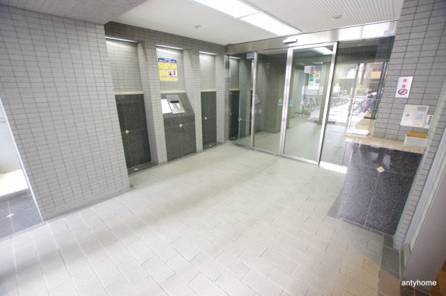 エスリード新大阪　仲介手数料無料のロビー