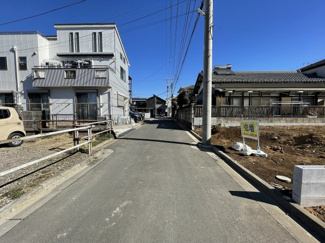 【前面道路含む現地写真】