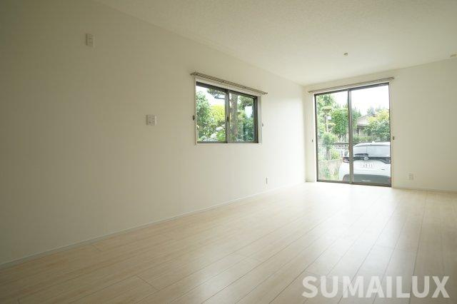 国府４丁目貸家の洋室