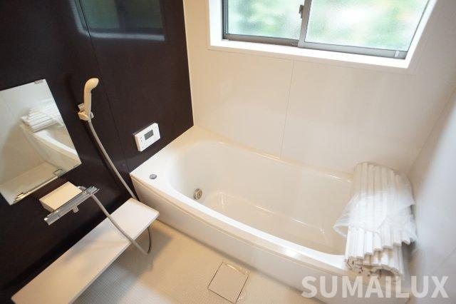 国府４丁目貸家の浴室