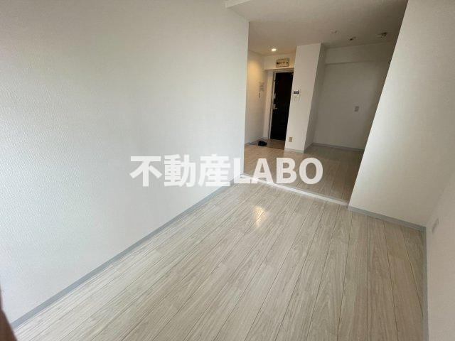 シティライフ九条の洋室