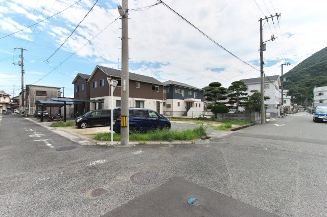 竹内駐車場（仁方桟橋）の外観