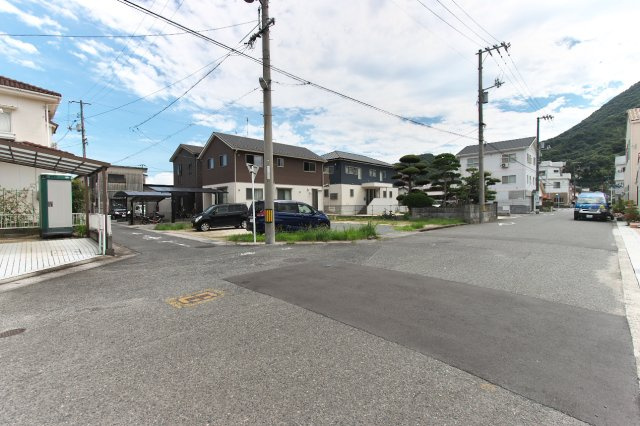 竹内駐車場（仁方桟橋）の周辺