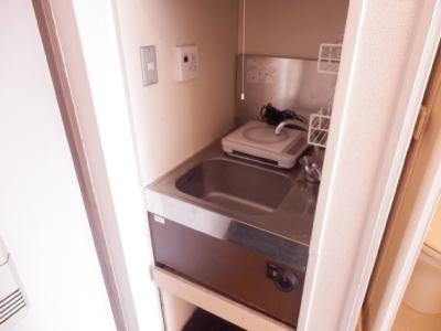 サニーハイツ西ノ京（旧サニーハイツイカイ）のキッチン