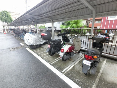 【その他共用部分】 | アーバンハイツ保土ヶ谷 | バイク置場です。