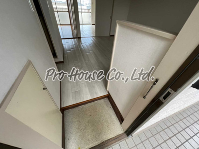 【玄関】 | ライディングパレス