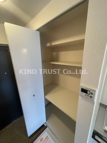 エトワール北梅田の収納|たっぷりとした収納スペースです