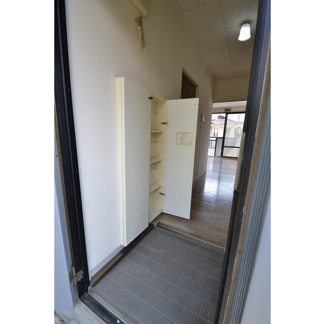 【玄関】 | サンヒルズＡ