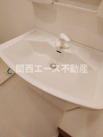  | グランシス高井田