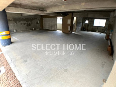 【駐車場】 | サングローリー | 駐車場に車を止められます