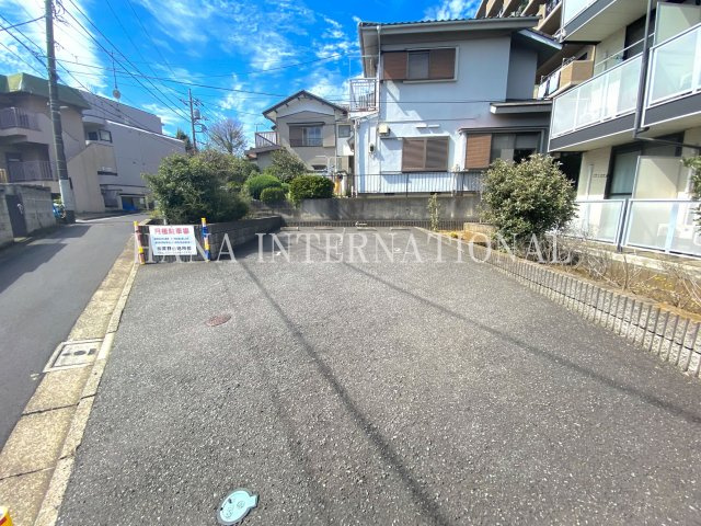 ププレの駐車場