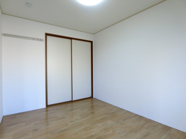 プレミールの洋室