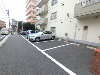【駐車場】 | ニックハイム綱島第１ | 平置き駐車場です。