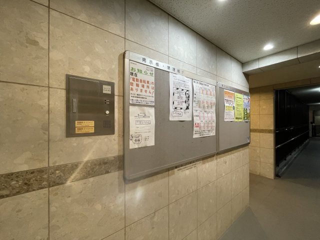 キングマンションエピタシオン阿波座イーストディオのエントランス