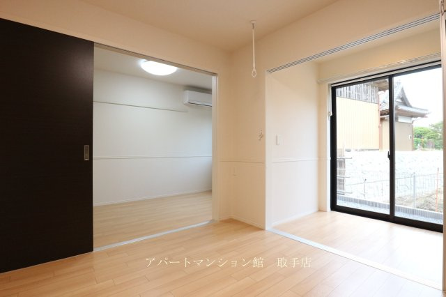 エルシオンⅡの居間・リビング