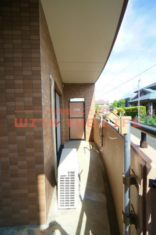 メゾンドーム【10，000円キャッシュバック対象物件】のバルコニー|バルコニー付きです