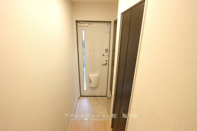 エルシオンⅡの玄関