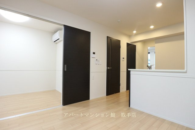 エルシオンⅡの居間・リビング