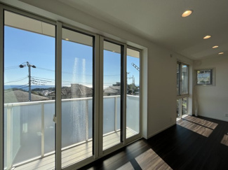 【居間・リビング】