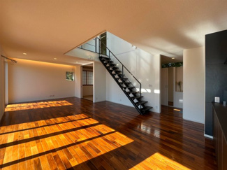 【居間・リビング】