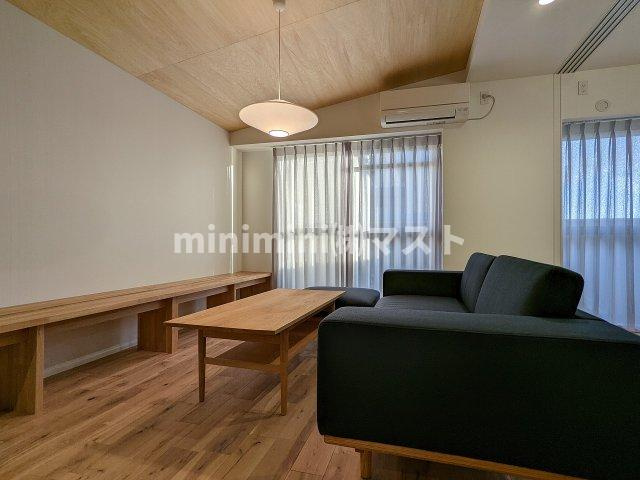 アトレ21南堀江の内装