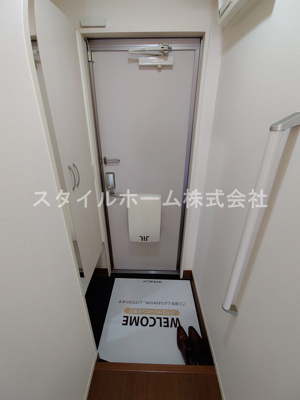 【玄関】 | ＨＩＢＡＲＩ | イメージ写真