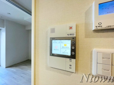 【セキュリティ】 | プレサンス ロジェ 丸の内 CENTRAL CASA | モニター付きインターフォンです
