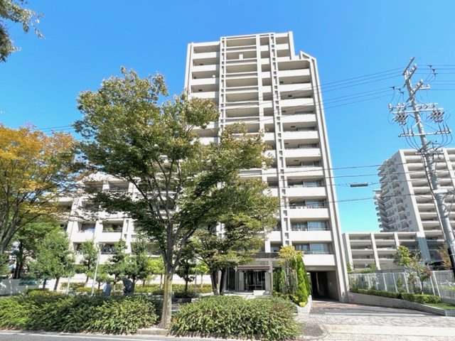 センチュリースクエア藤ヶ丘の外観