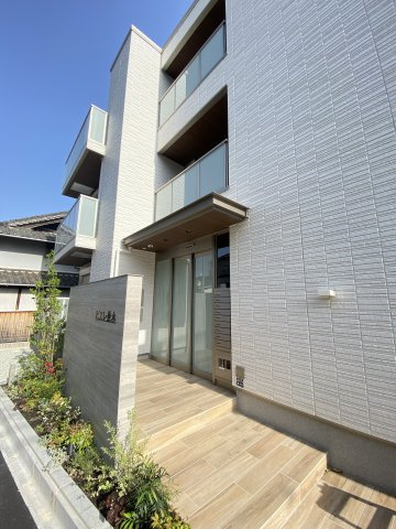 ピエレ垂水のエントランス|☆神戸市垂水区　ピエレ垂水☆