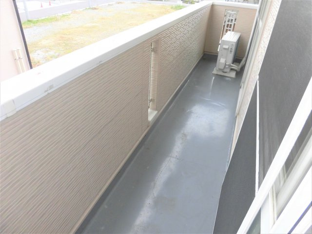 フレグランスモリカワCのバルコニー