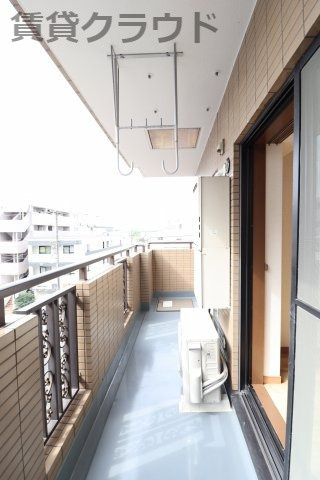 アーバンエクセル蘇我のバルコニー|ゆったりとしたスペースのバルコニーです♪