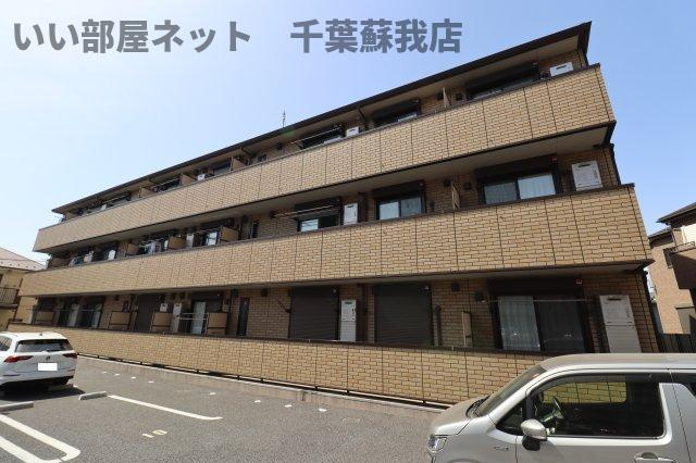 ラテルの外観