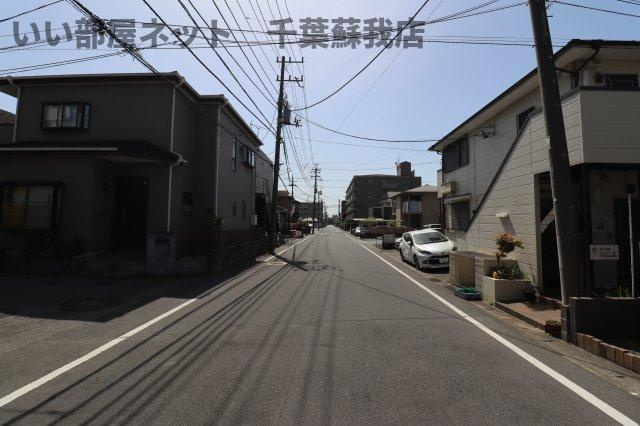 ラテルの周辺