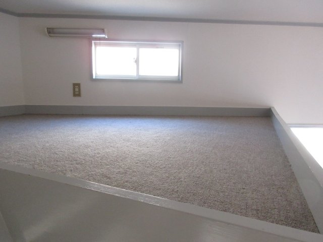 ムーンシャトル田無の内装