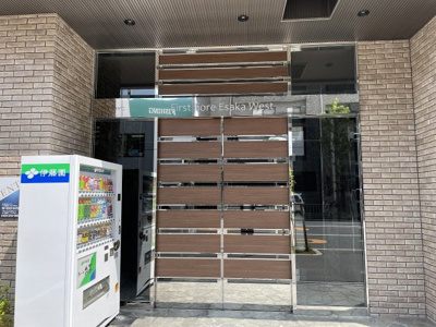 【エントランス】 | ファーストフィオーレ江坂ウエスト