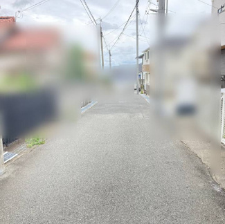 【前面道路含む現地写真】 | 旭丘3丁目　中古戸建 | 周辺は落ち着いた街並み