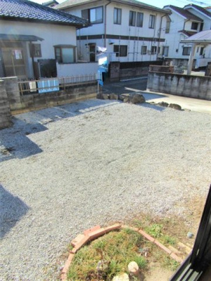 【駐車場】 | 中古戸建　中央市臼井阿原 | 駐車場があります