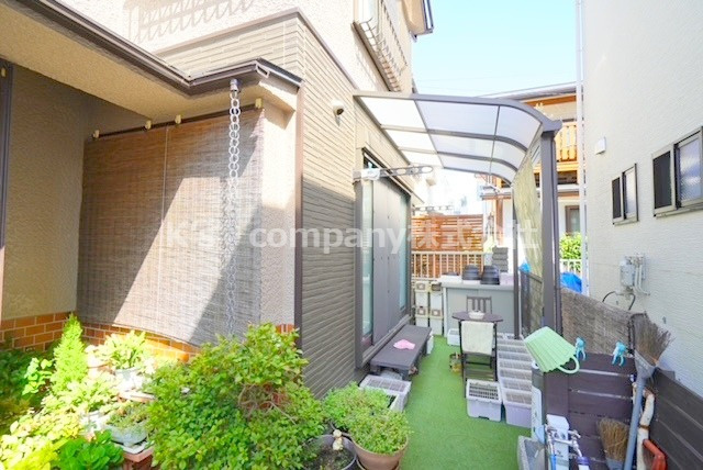 寒川町一之宮９丁目　中古戸建の外観|LDKに面してテラス