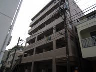 横須賀市汐入町２丁目のマンションの画像