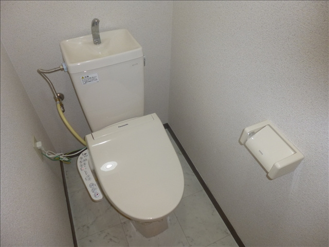 リーブル原Ⅱの内装|シャワートイレ取り付けました！