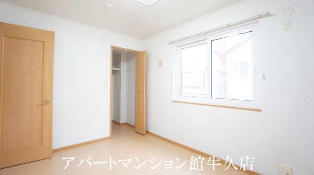 フラワーBの寝室