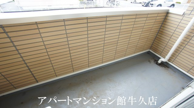 フラワーBのバルコニー