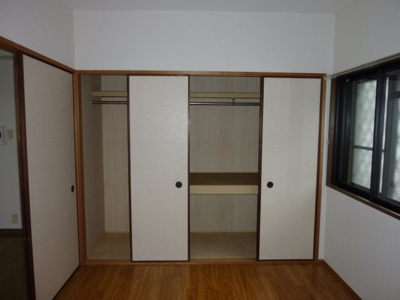 【洋室】 | メゾンクララ