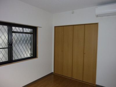 【洋室】 | メゾンクララ