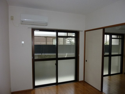 【洋室】 | メゾンクララ